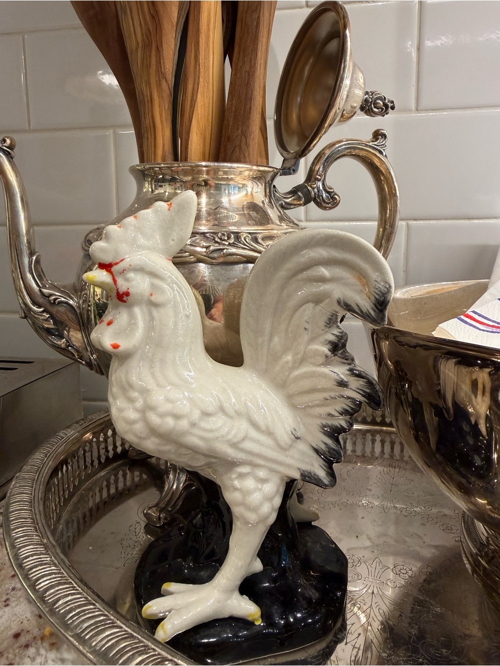 Vintage Ceramic Rooster Figurine | Farmhouse Kitchen Decor | Cottage Style